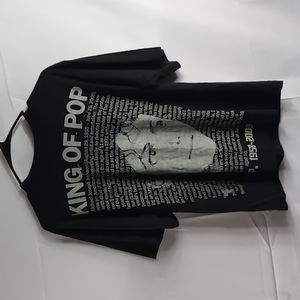 NWOT KING OF POP Michael Jackson graphic tee size medium